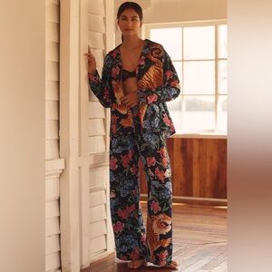 2 pc Set LyreBird Cloud Flannel Pajama Top and Pants Set Anthropologie Tiger